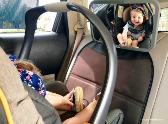 mirror to see baby in car